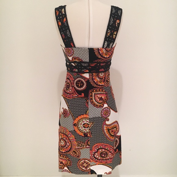 Trina Turk Cotton Sheath Dress Medallion P… - Picture 2 of 8